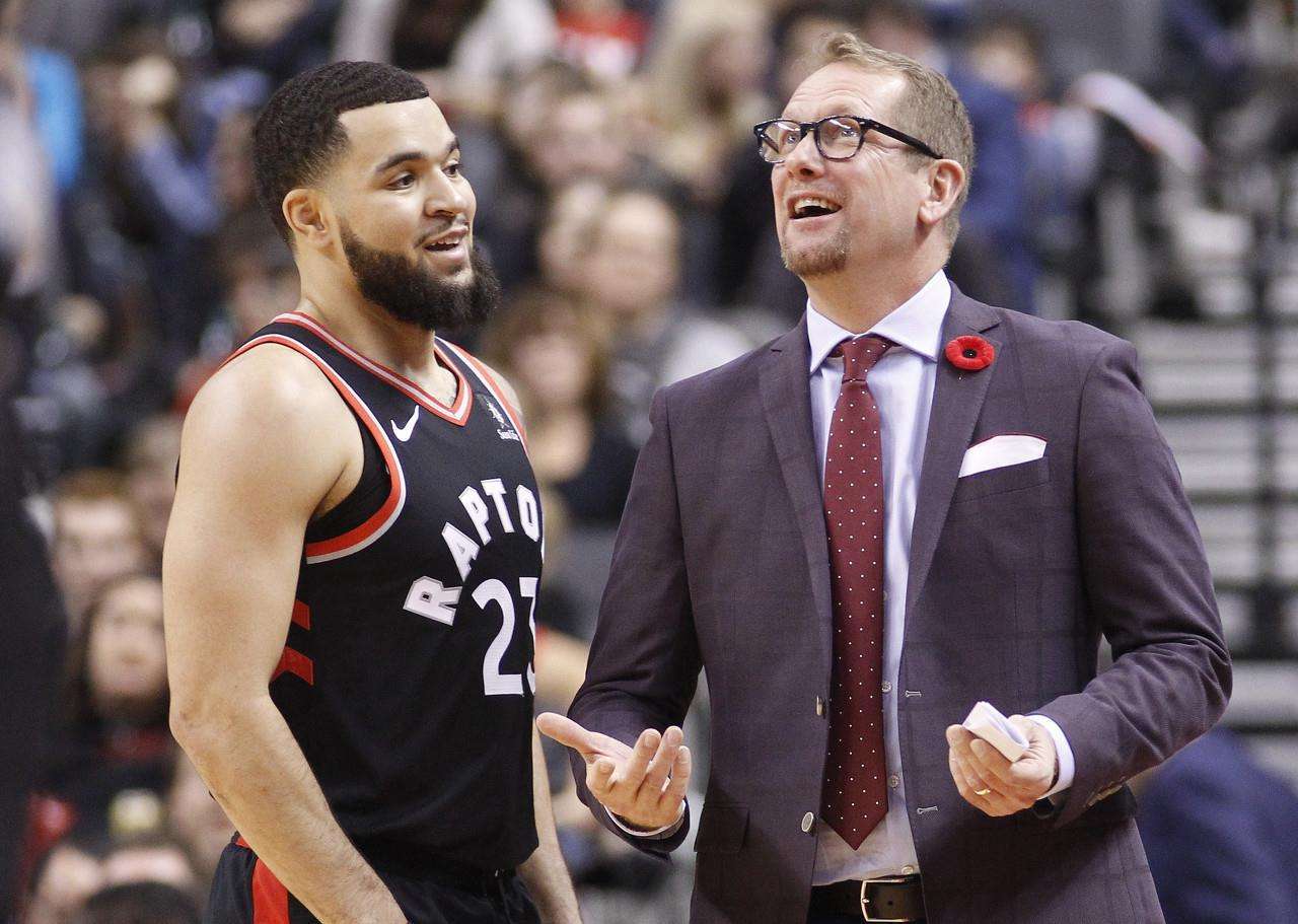 色的外线投 色的外线投