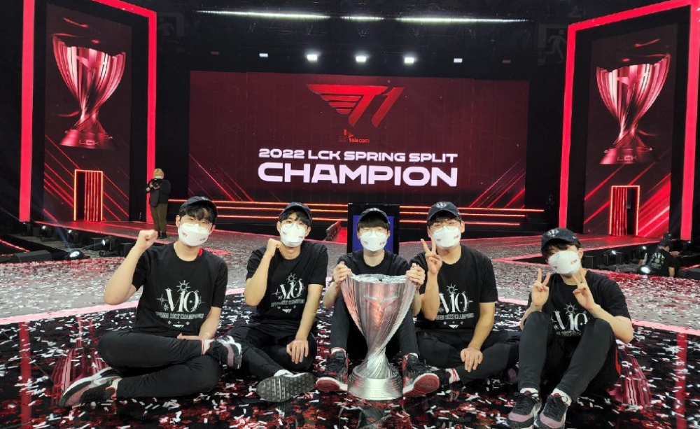 围绕谢什科 围绕谢什科